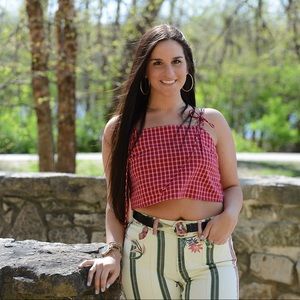 Meet your Posher, Danielle